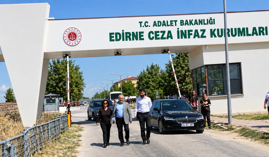Diyarbakır’ın eski eş başkanı Selçuk Mızraklı tahliye oldu