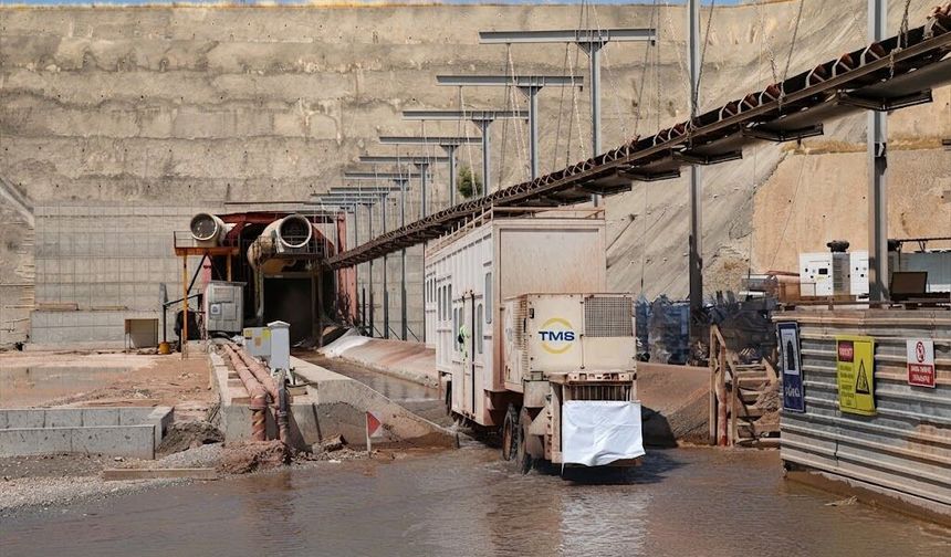 Diyarbakır’da yapımı süren sulama tünelinde patlama ve göçük: 509 kişi işten mi çıkarıldı?
