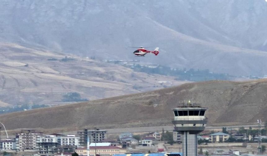 3 yaşındaki çocuk için ambulans helikopter havalandı