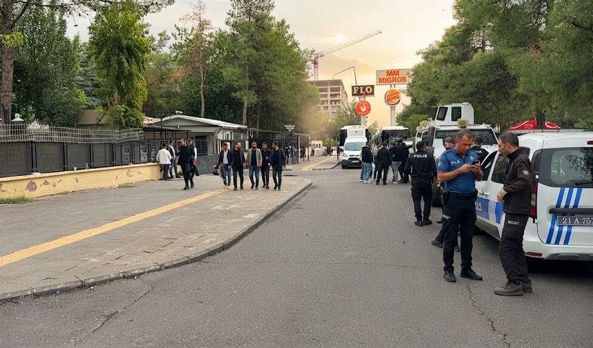 Diyarbakır Adliyesi’nde iki grup birbirine girdi: 6 kişi gözaltında