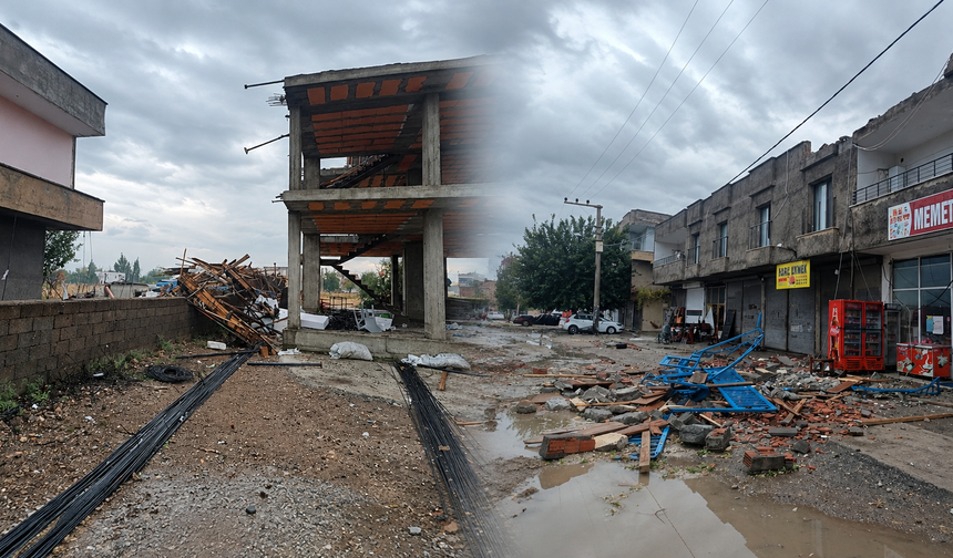 Diyarbakır’da fırtına faciaya davetiye çıkardı: Minare yıkıldı, çatılar zarar gördü