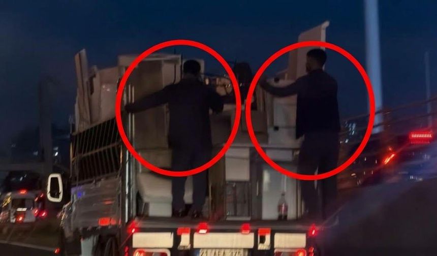 Diyarbakır’da akıl almaz görüntü: Kendi canlarını değil, eşyaları düşündüler