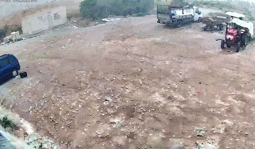 Diyarbakır’da şiddetli fırtına: Sokaklar göle döndü