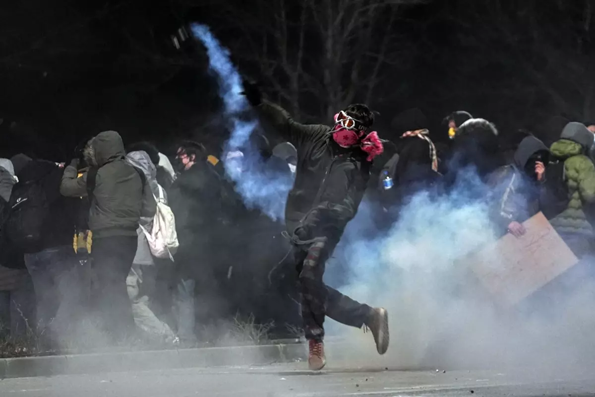 Ekrem Imamoglu Protestolarinda Bu Gece 323 Kisi 18468007 2974 Amp