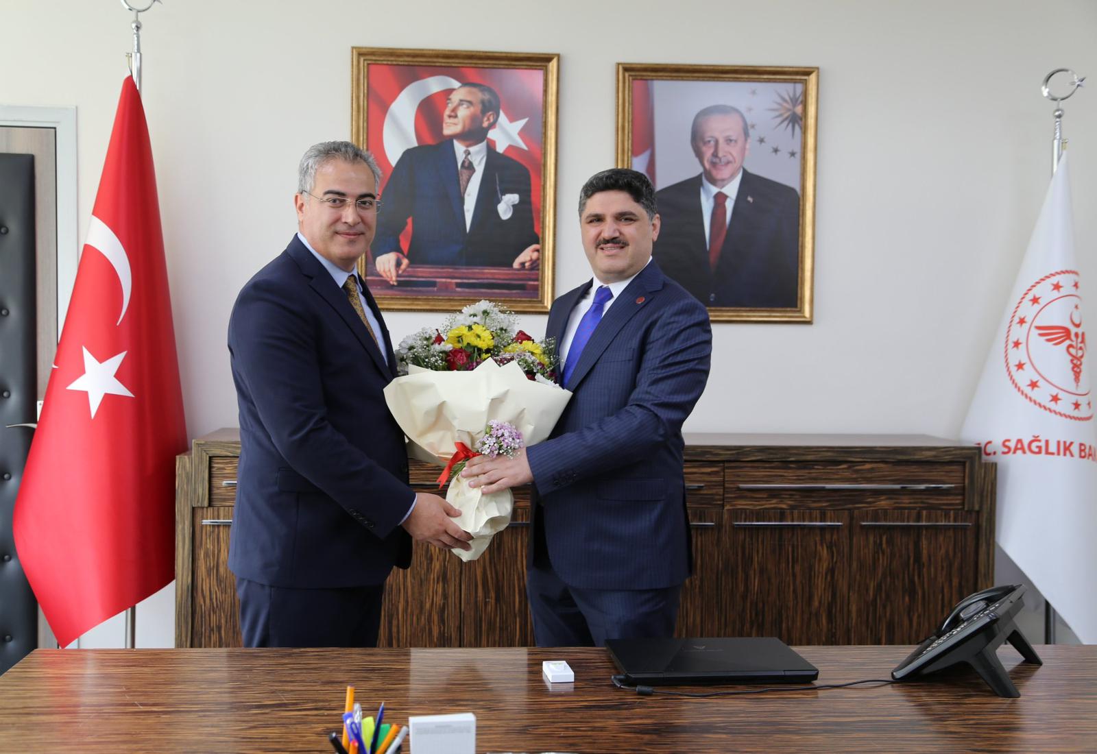 Diyarbakır Il Sağlık Müdürü Emre Asiltürk