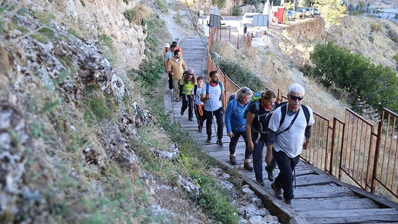 Kral Yolu Rotasi3