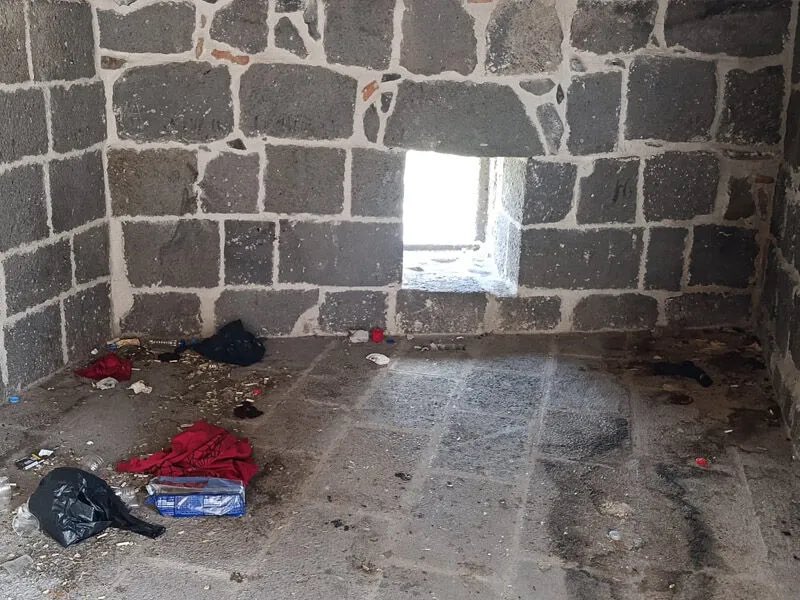 Sur Madde Bağımlıları