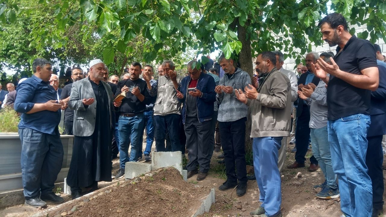 Ümit Ozdal Cenaze2