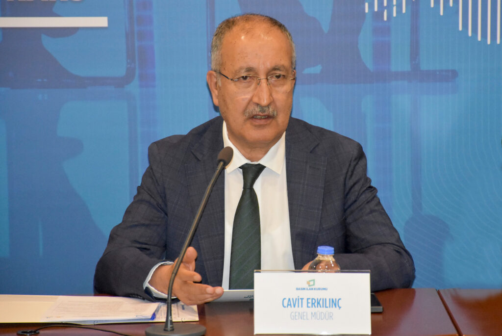 Cavit Erkınç