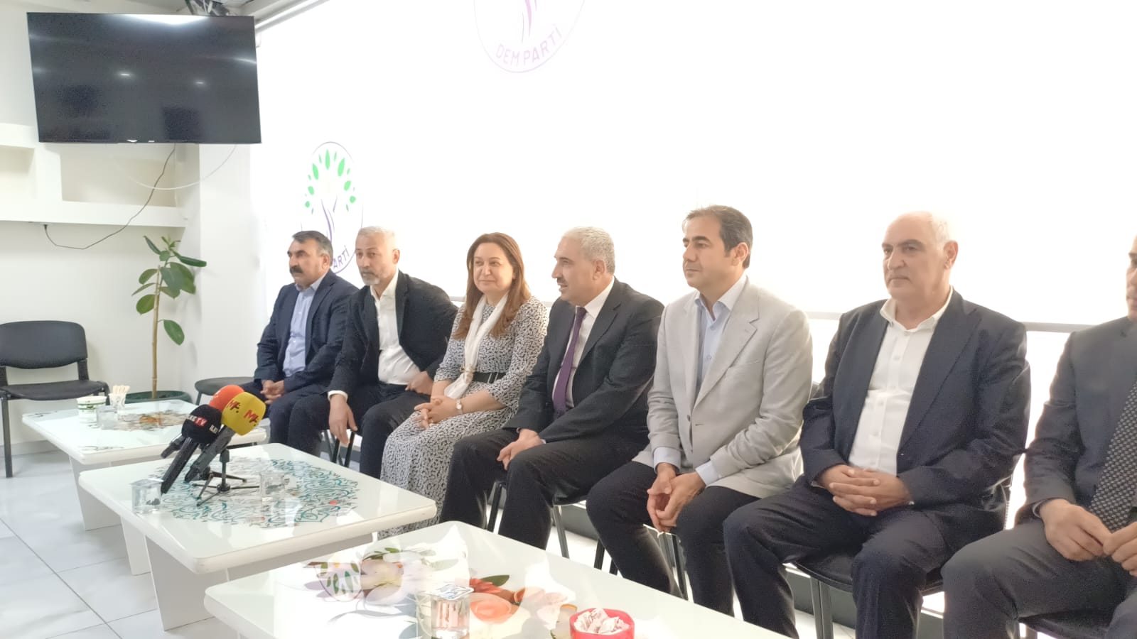 Demparti Ziyaret