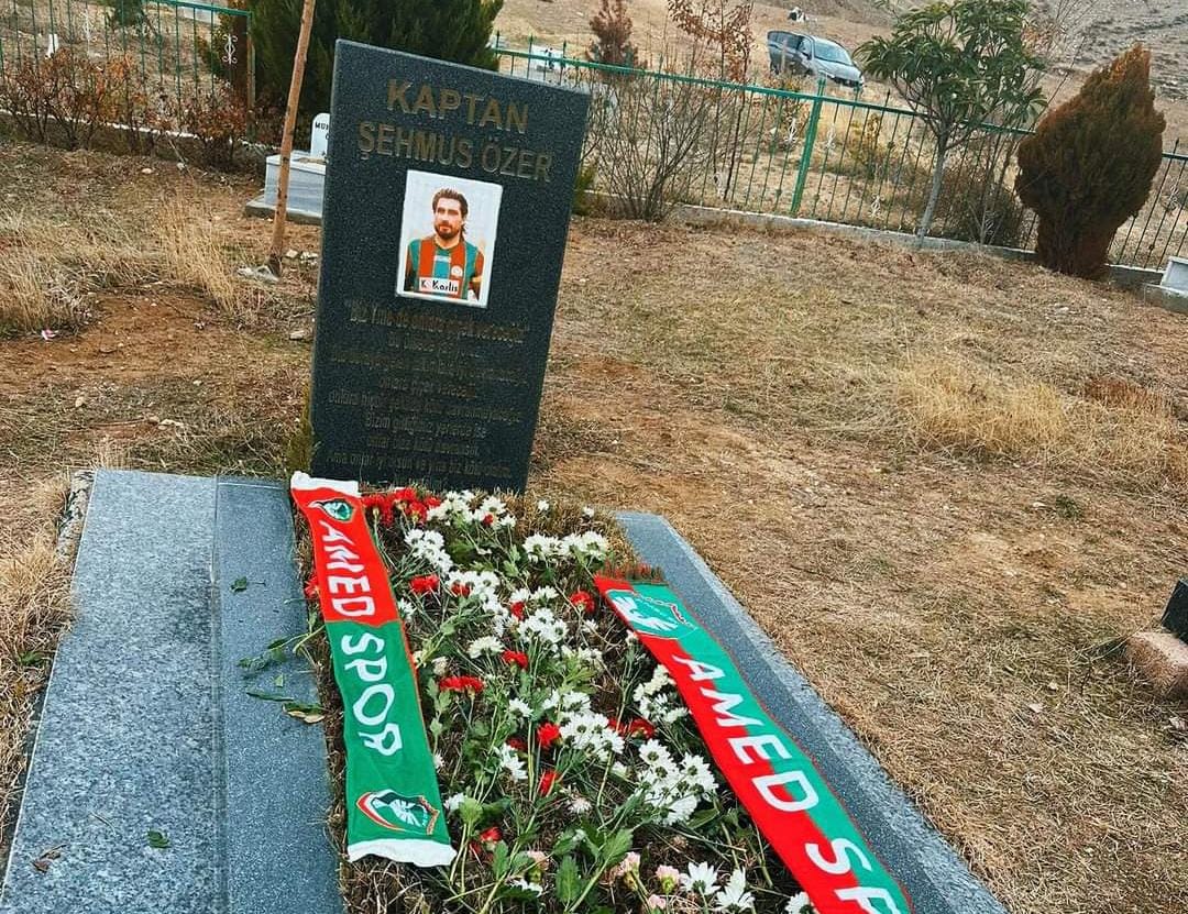Şehmus Ozer Mezar