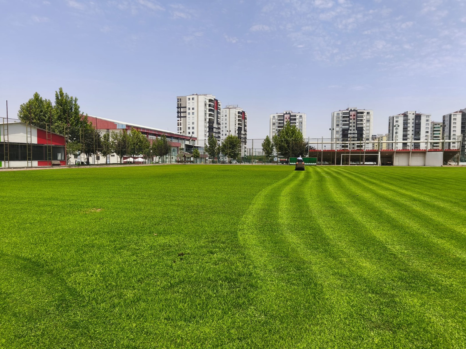 Amedspor Şehmus Özer Tesis2