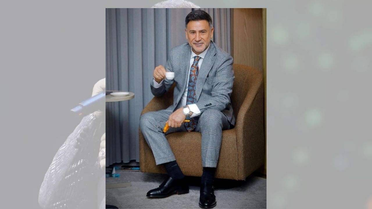 Izzet Yildizhan.21