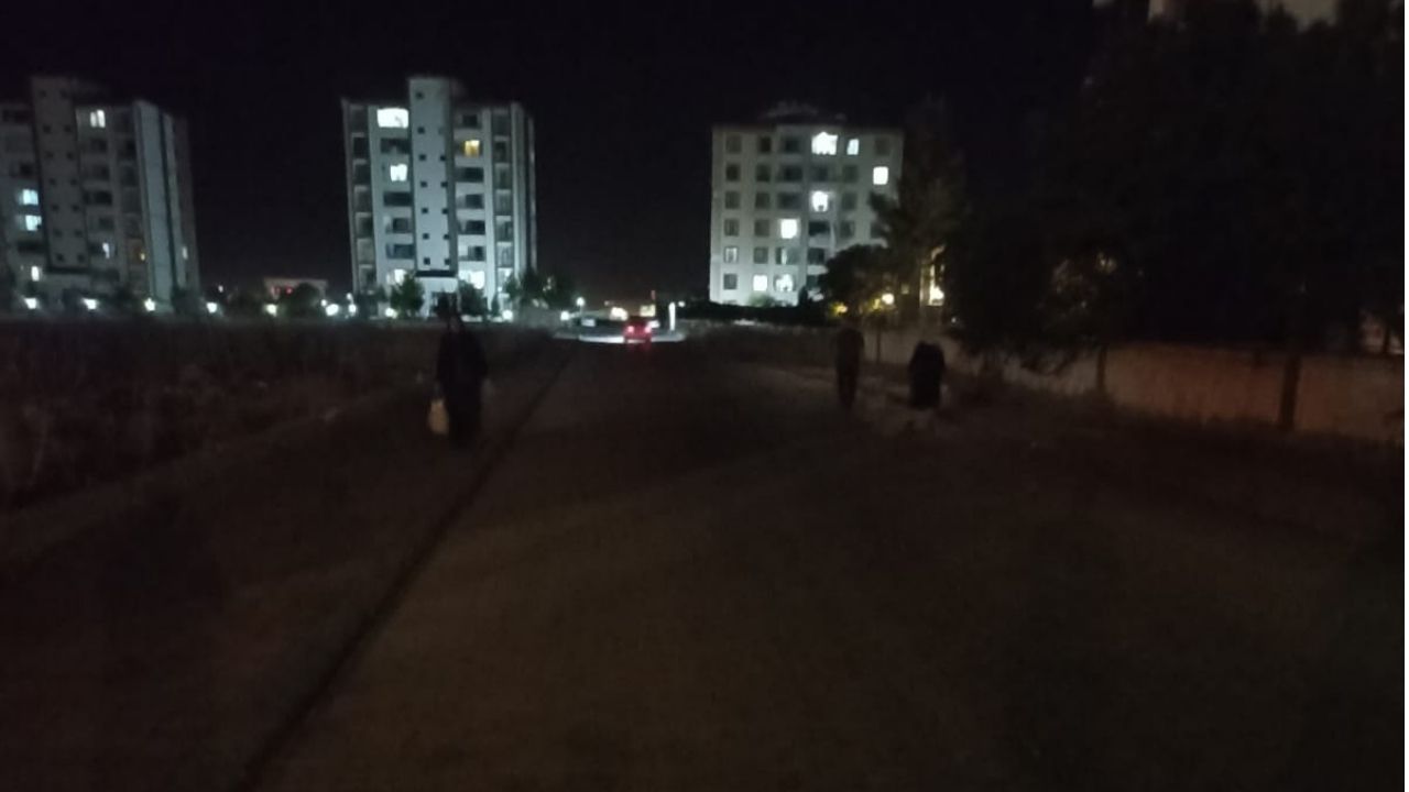 Karanlik Cadde Sokak1