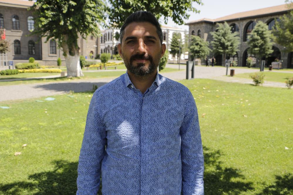 Müjdat Gizligöl