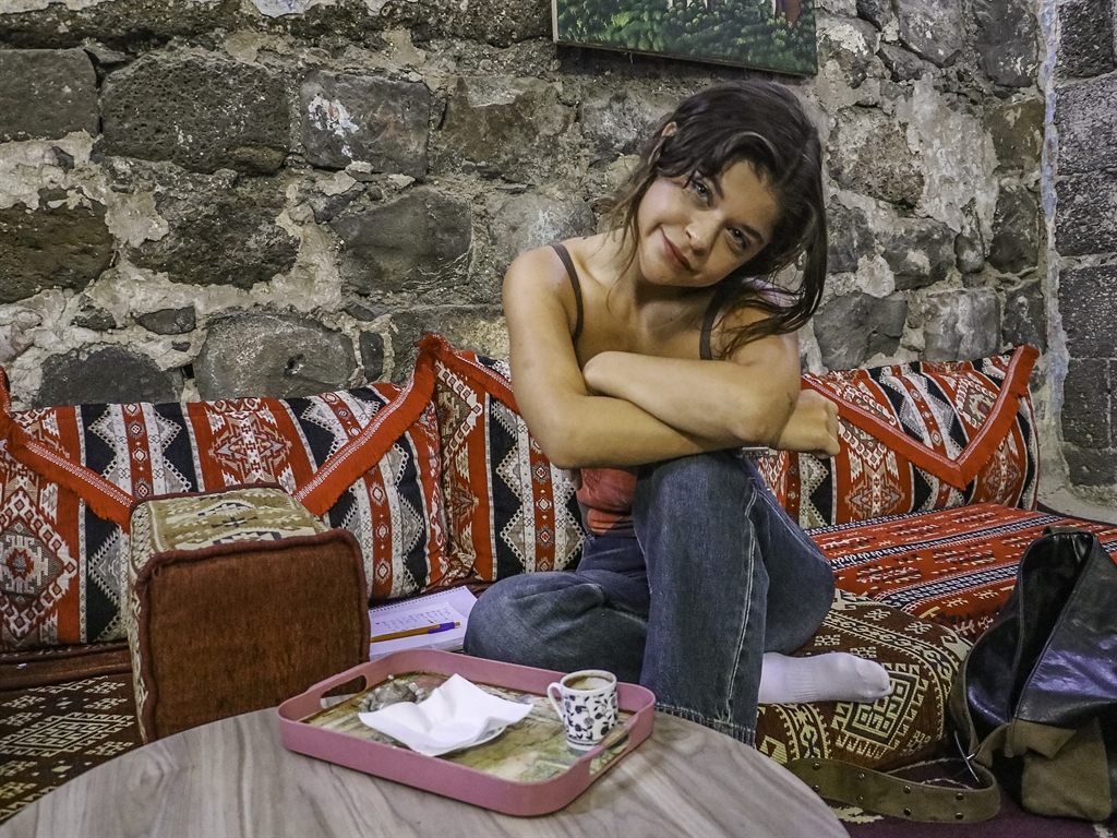 Firtina Kiz Film Set3