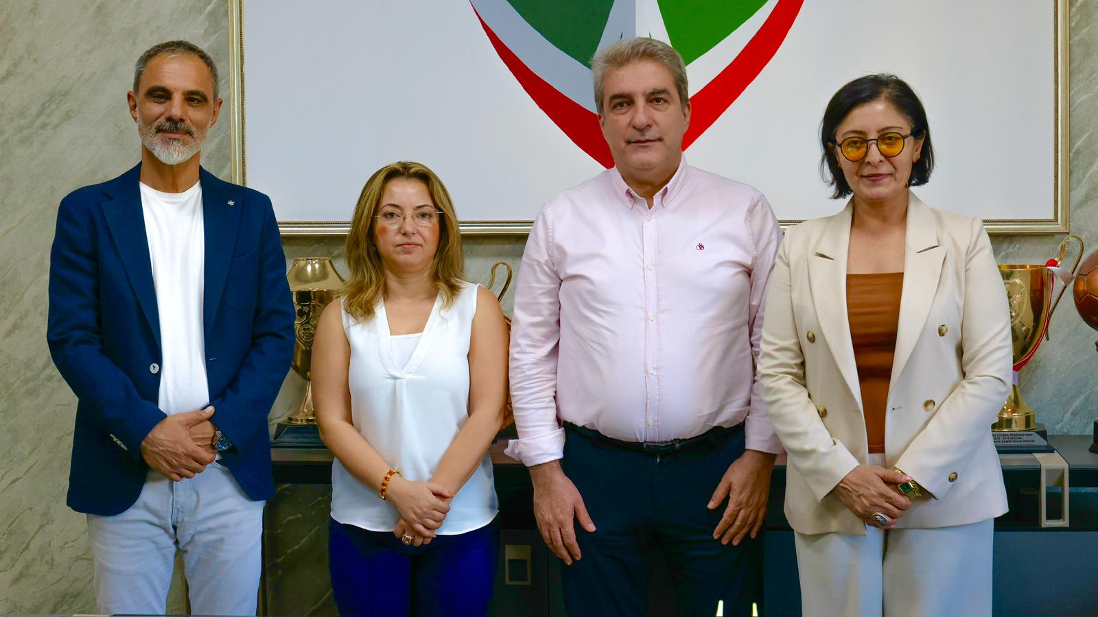 Cengiz Dündar Burç Baysal