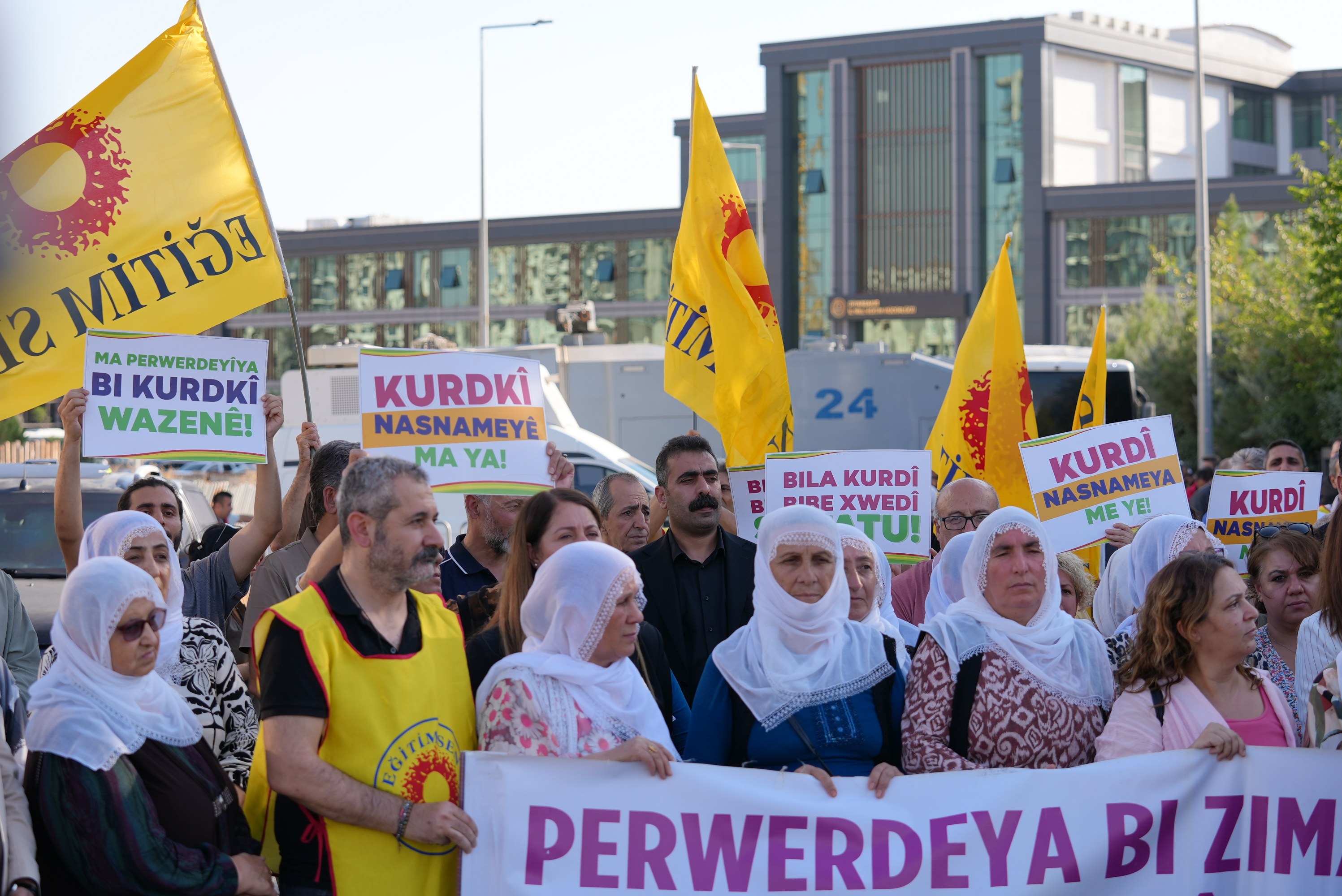 Kürtçe Yuruyus.2