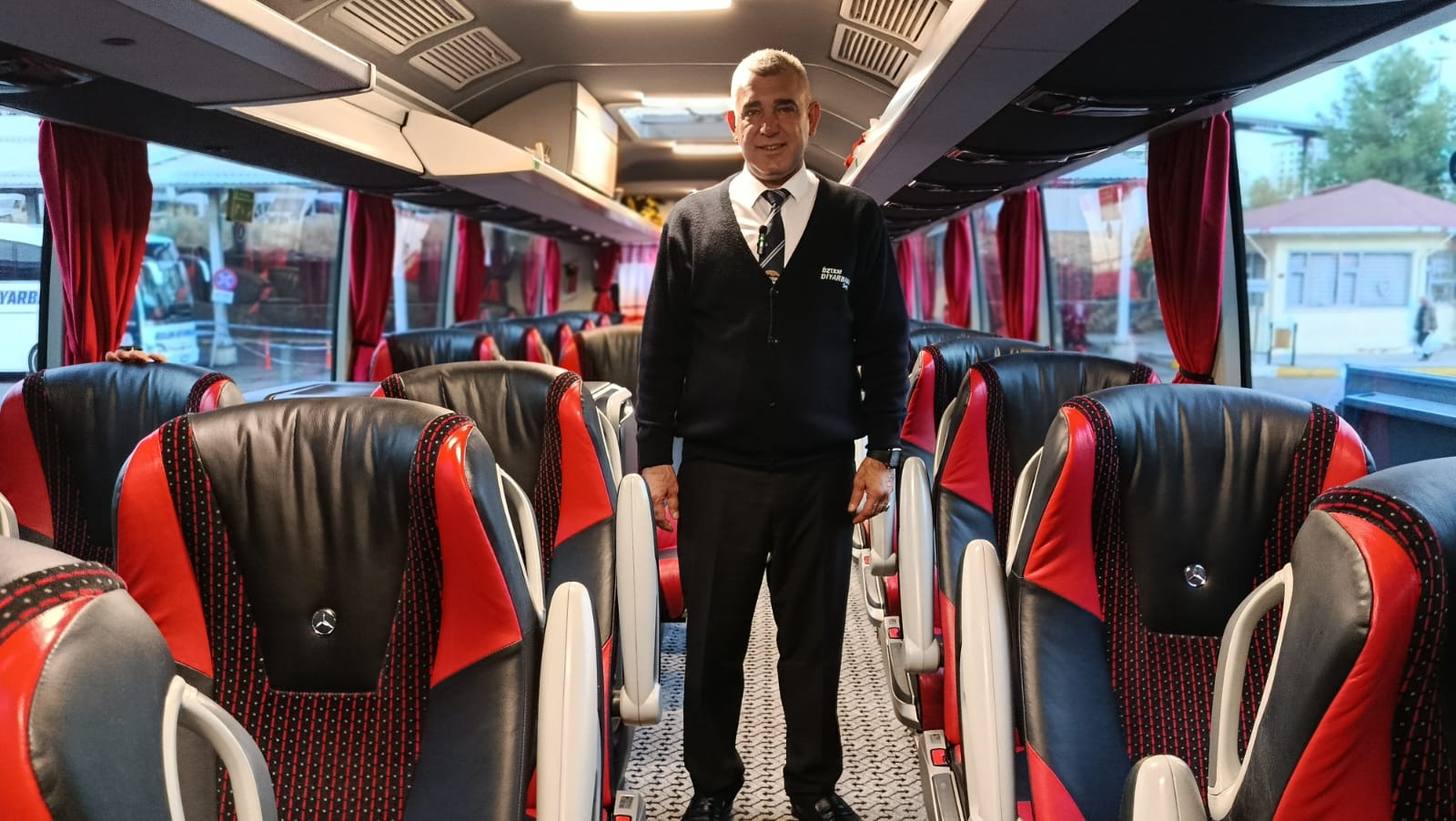 Ahmet Özçelik