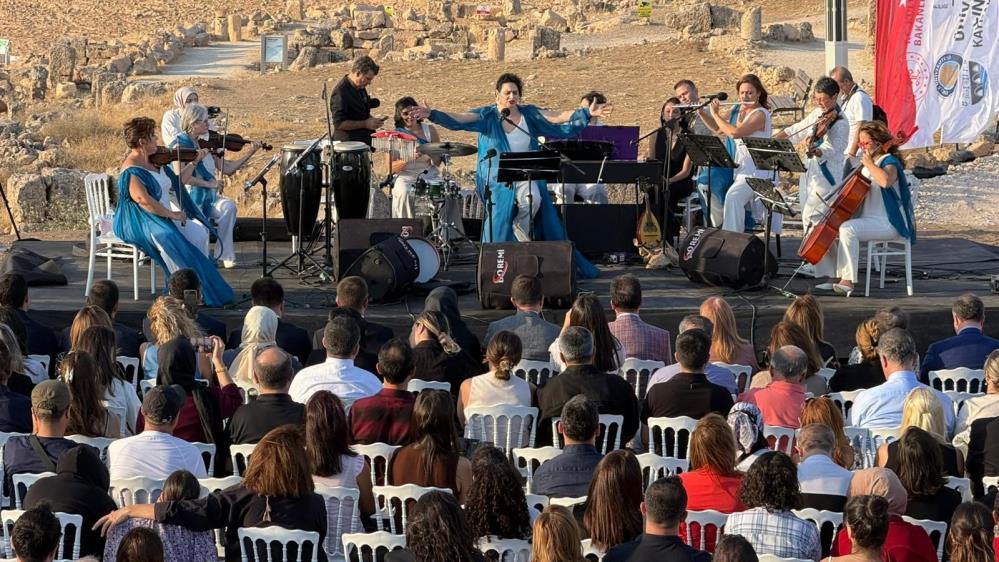 Allegra Ensemble-1