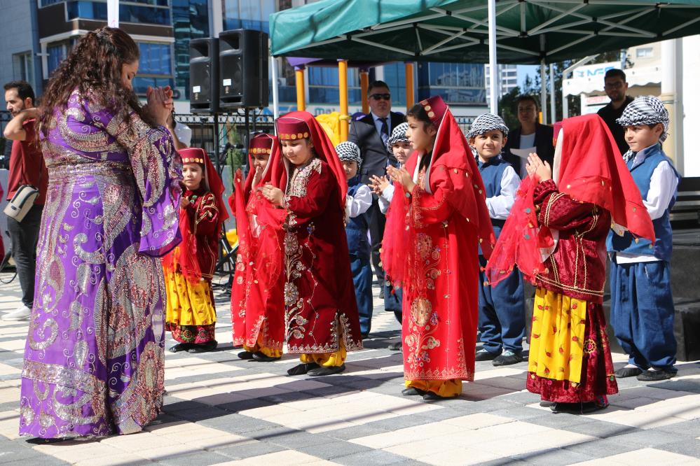 Çocuk Halay