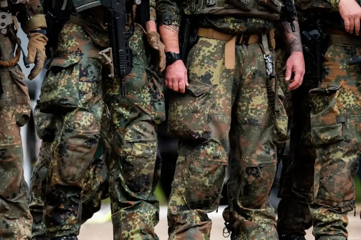 Almanya’da Tatbikat Skandalı! Polis Askerleri Gerçek Sanıp Ateş Açtı