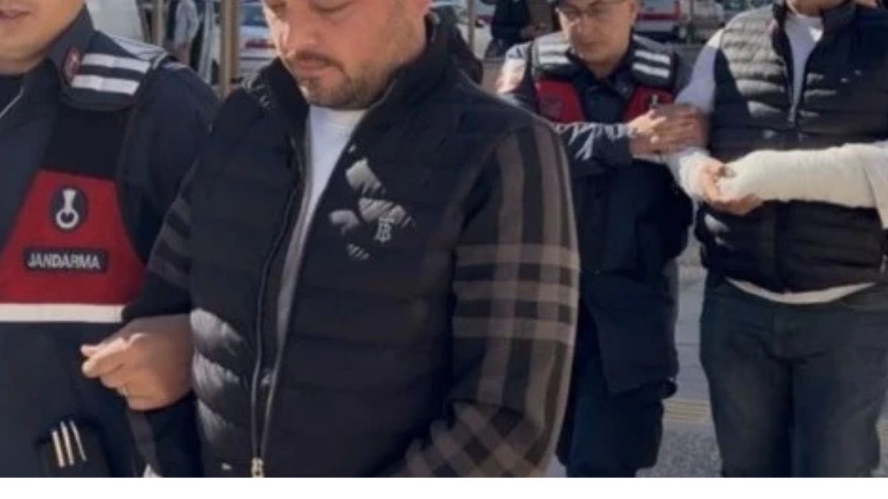 Hakkında ciddi iddialar gündeme gelen MHP Kaş İlçe Başkanı Cemil Kolak için parti yönetimi bugün harekete geçti.