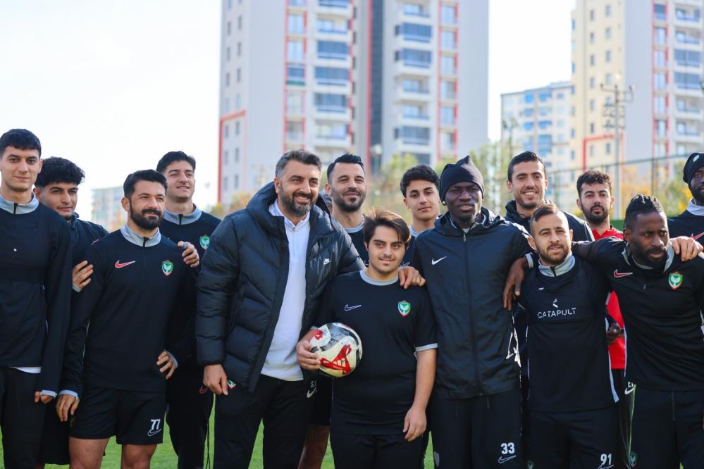 Amedspor Özel Birey2