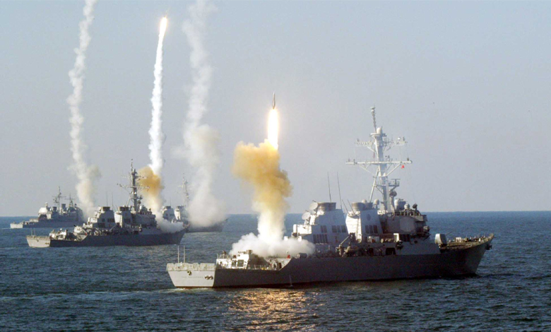 Husiler Kızıldeniz'de Bir Kez Daha Saldırdı; Savaş Jeti Denize Düştü