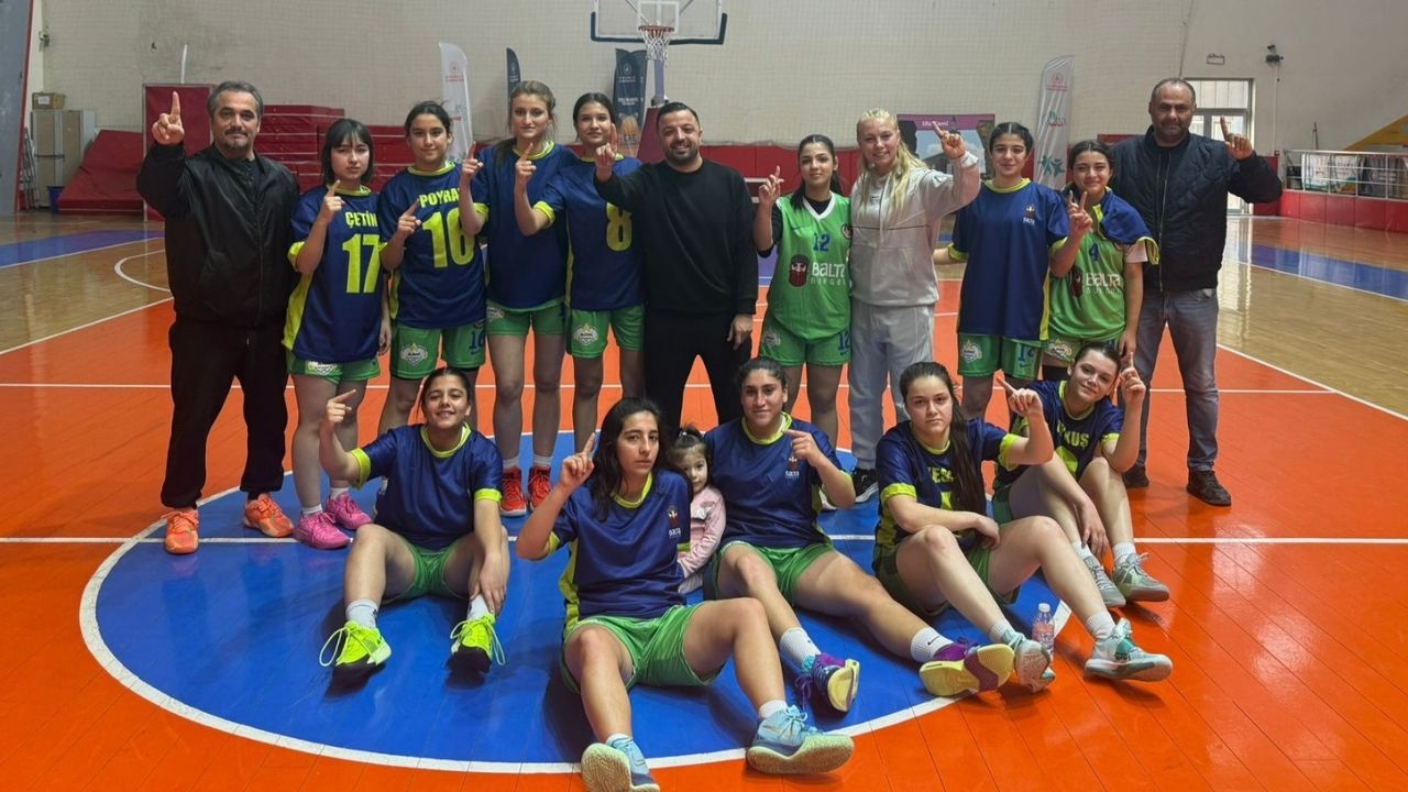 Hazro Belediyesi Basketbol2