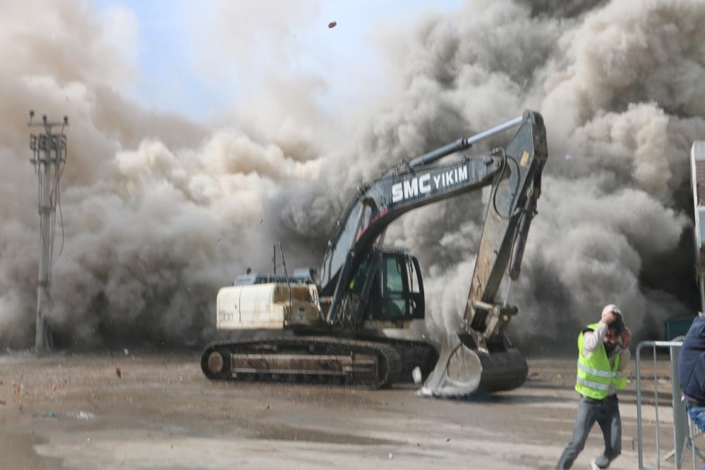 Iş Makinesi Yıkım-1