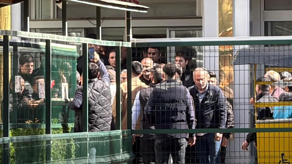 Güran Mahkeme Kavga