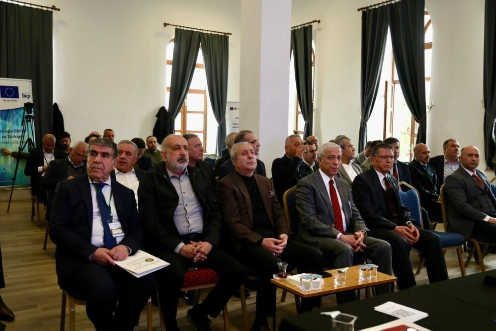 Mehdi Eker Metmet Kaya