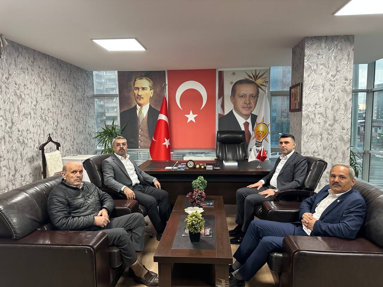 Yeniyüzyil Partisi3