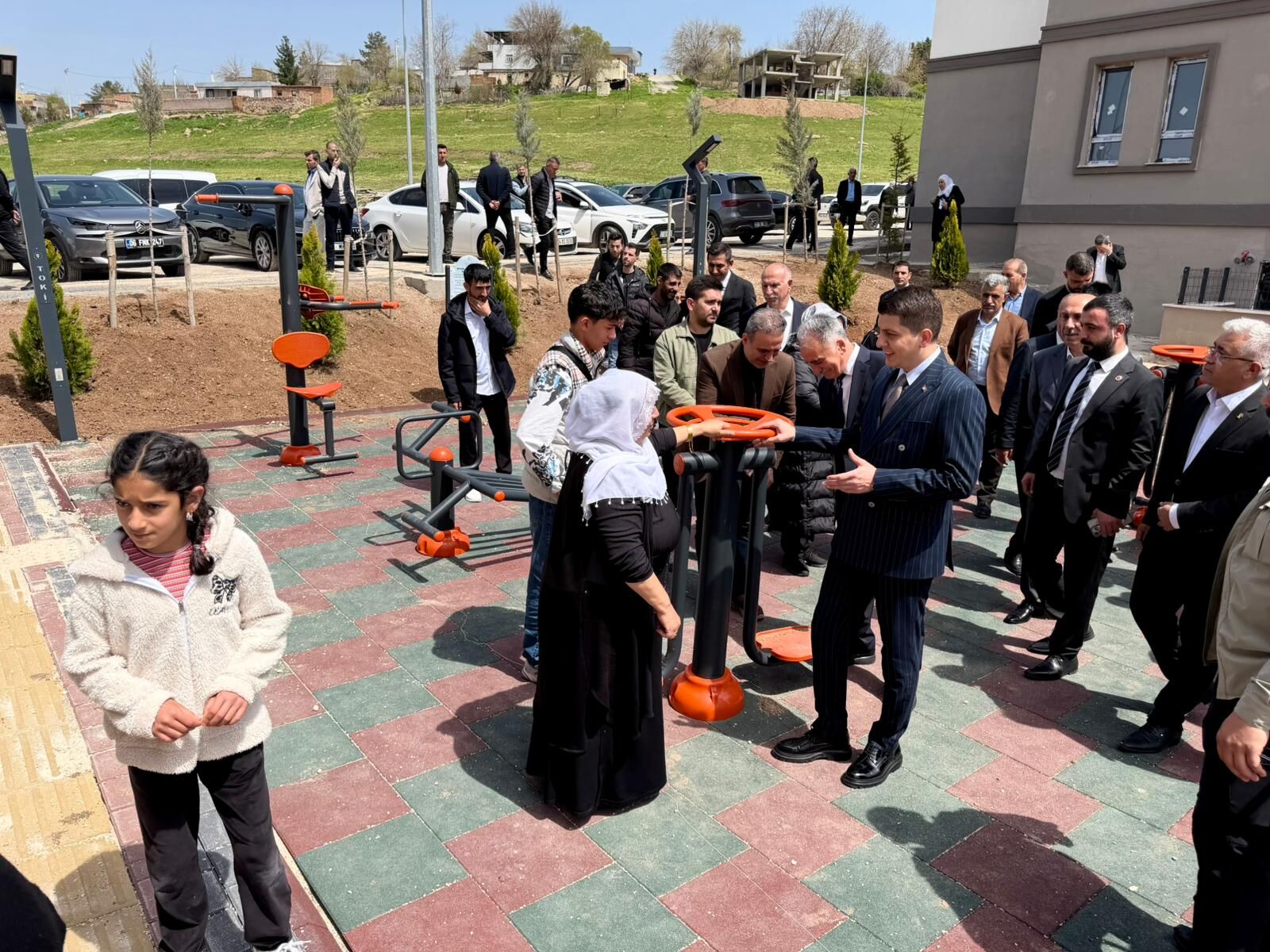 Z İ K R U L L A H E R D O Ğ A N1