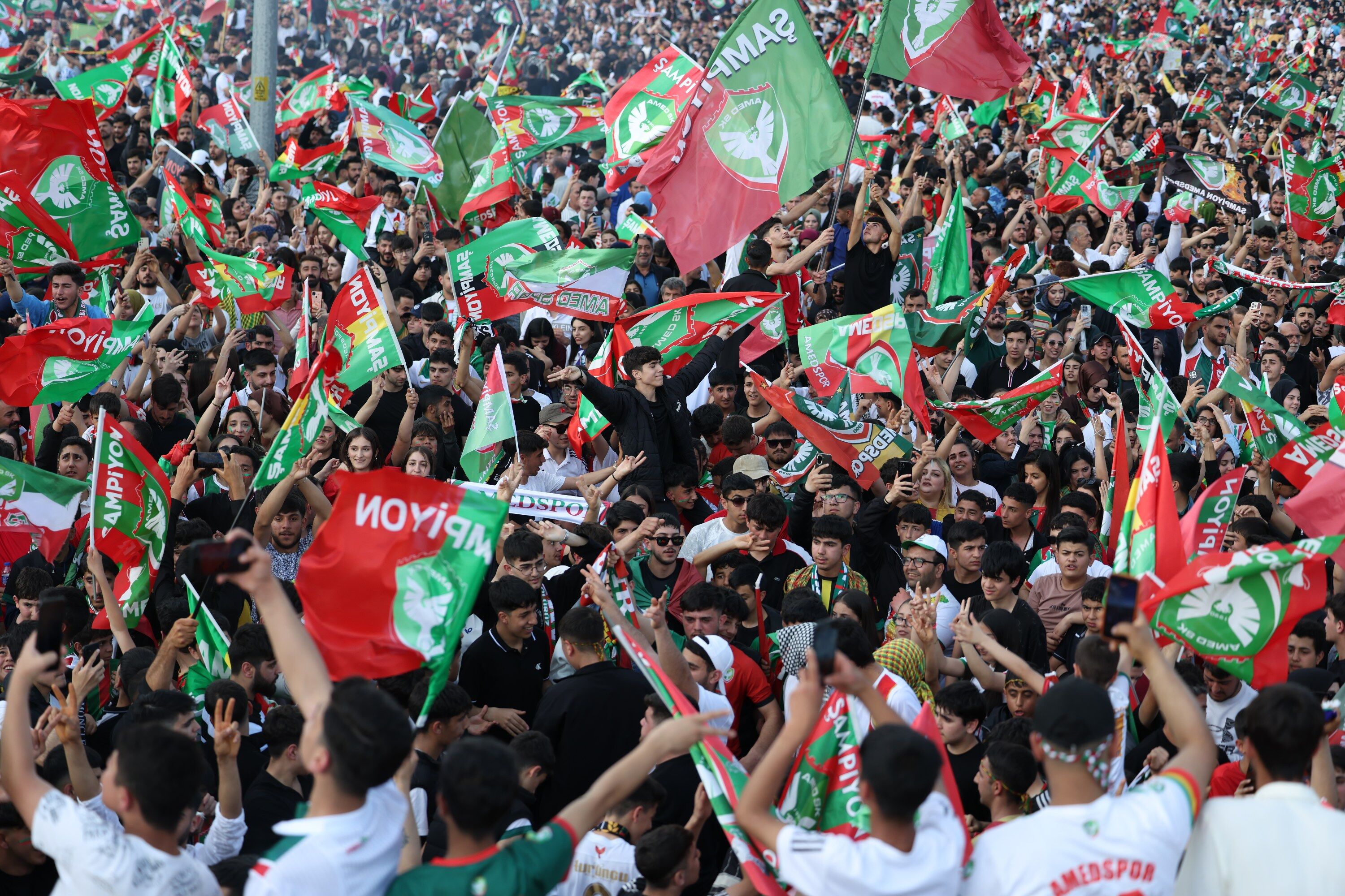 Amedspor Taraftar2-1