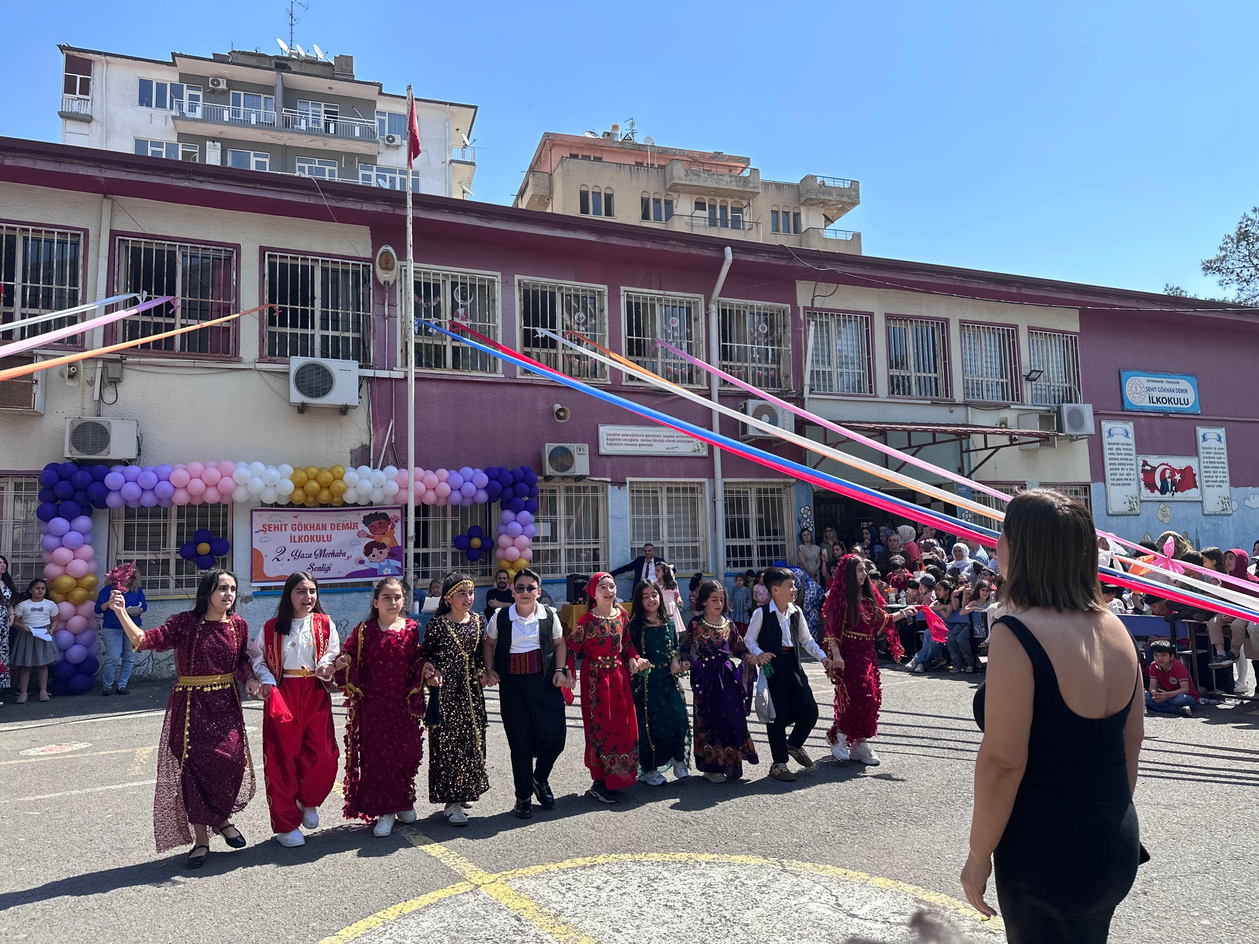 Okul Şenlik3