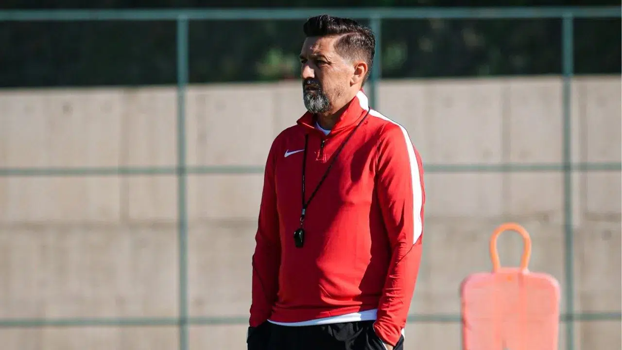 Besnik Hasi-1