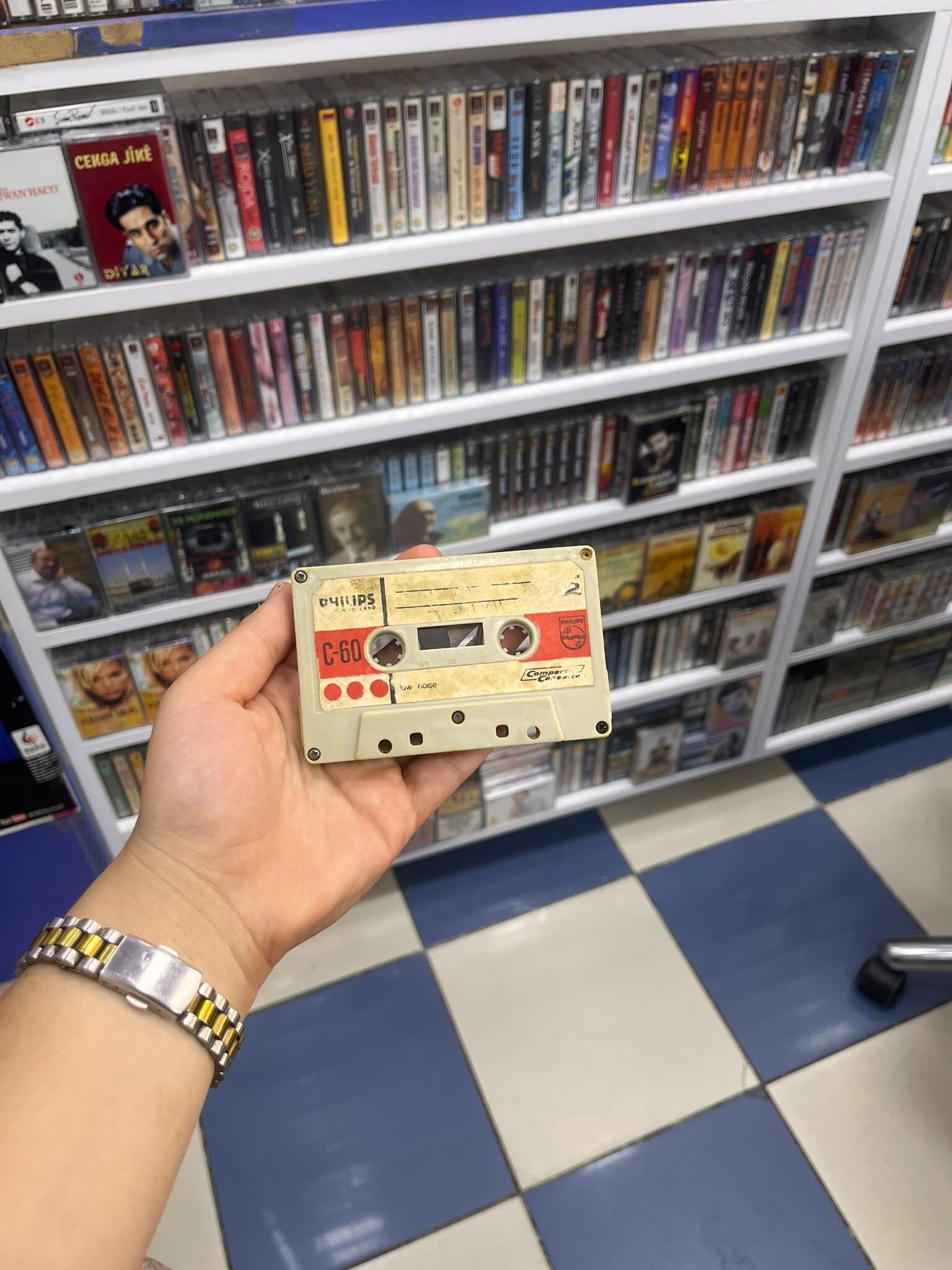 Kaset-1