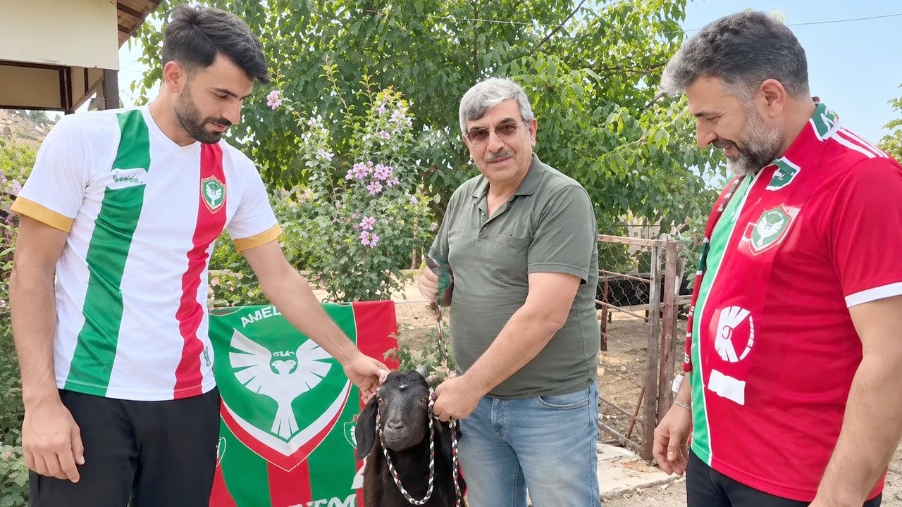 Amedspor lider oldu, taraftar kurban kesti