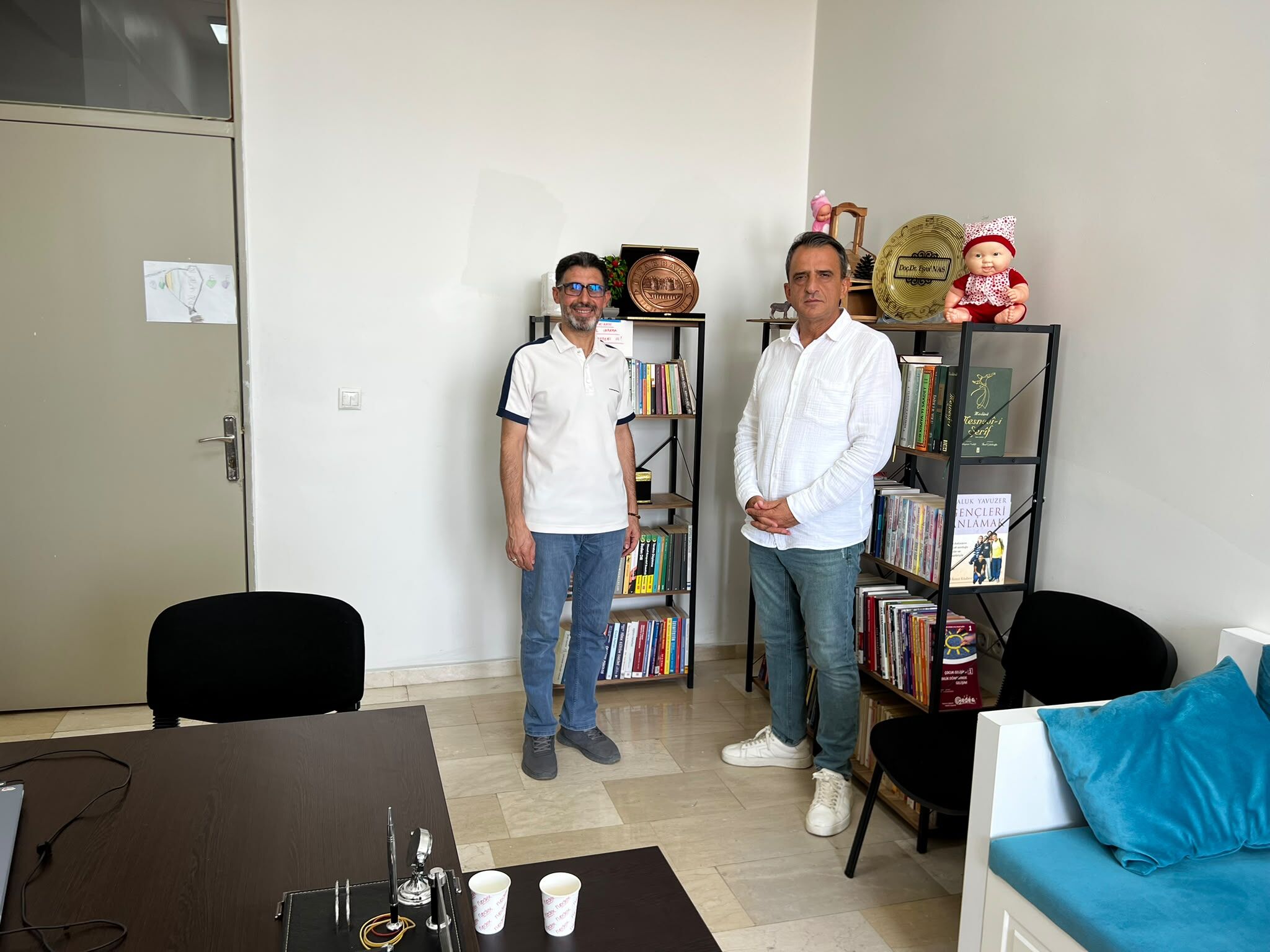 Eşref Nas3
