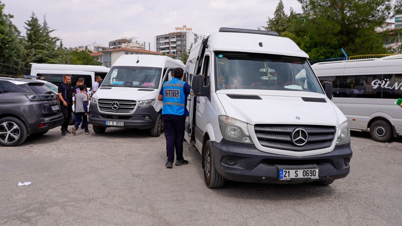 Diyarbakır’da okul servislerine kapsamlı denetim