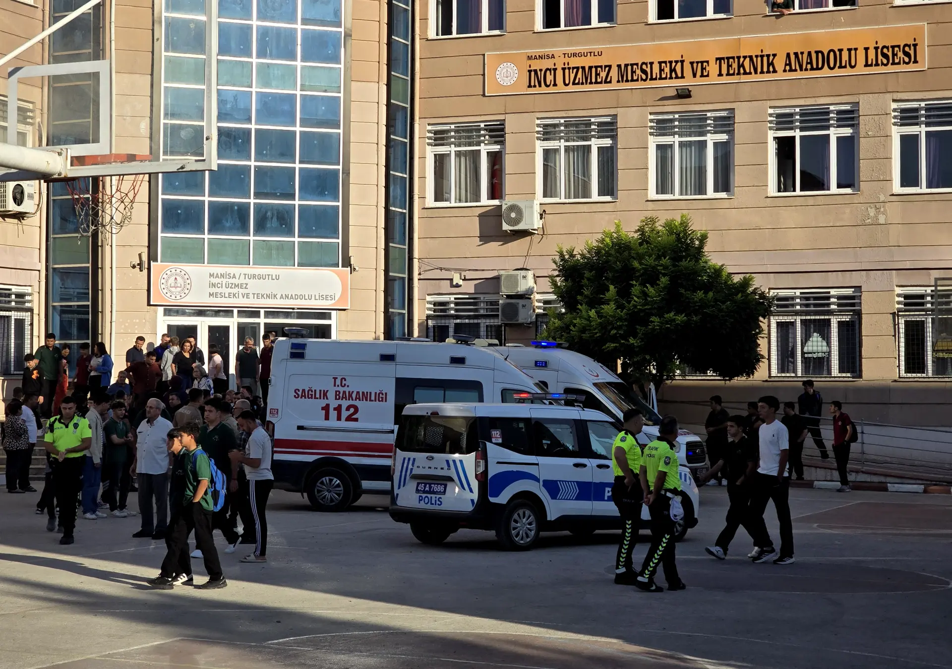 Manisa’daki okul saldırısında yeni gelişme; 3 aile üyesi gözaltında