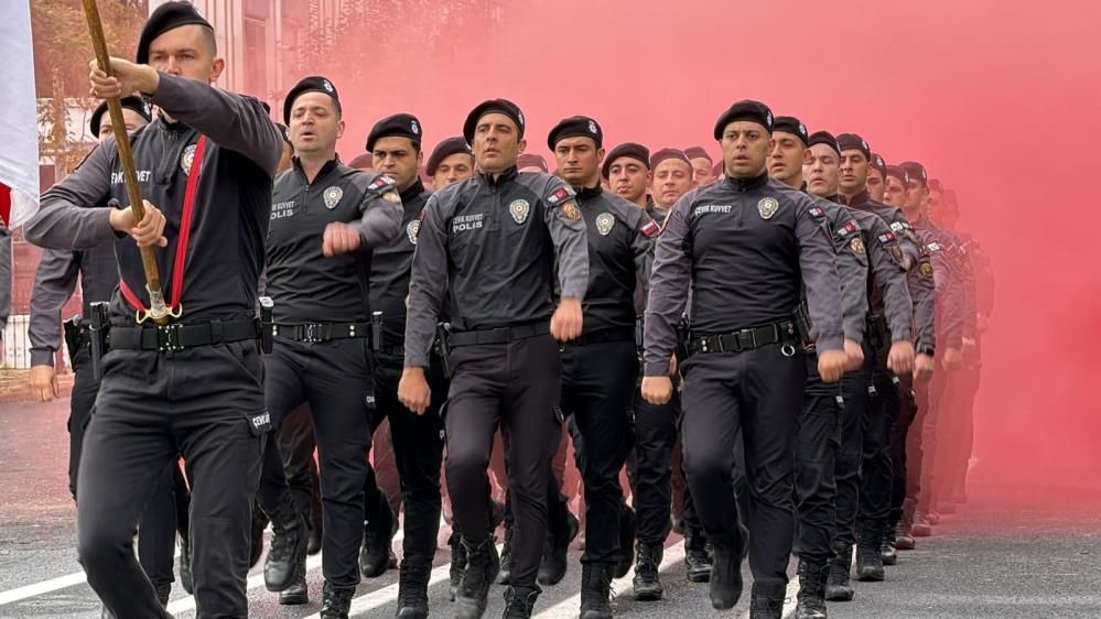Polis-15